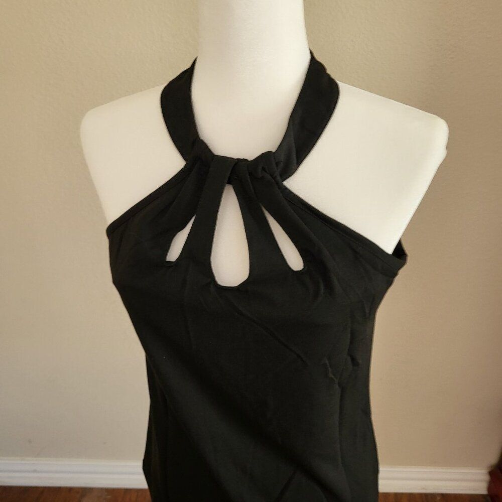 Sassy halter top! We have it in BLACK AND RED, you  CHOOSE  the color you want!
